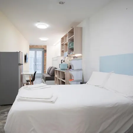 Apartamentos Turisticos As Burgas 6 By Bossh Hotels Ourense Exterior photo